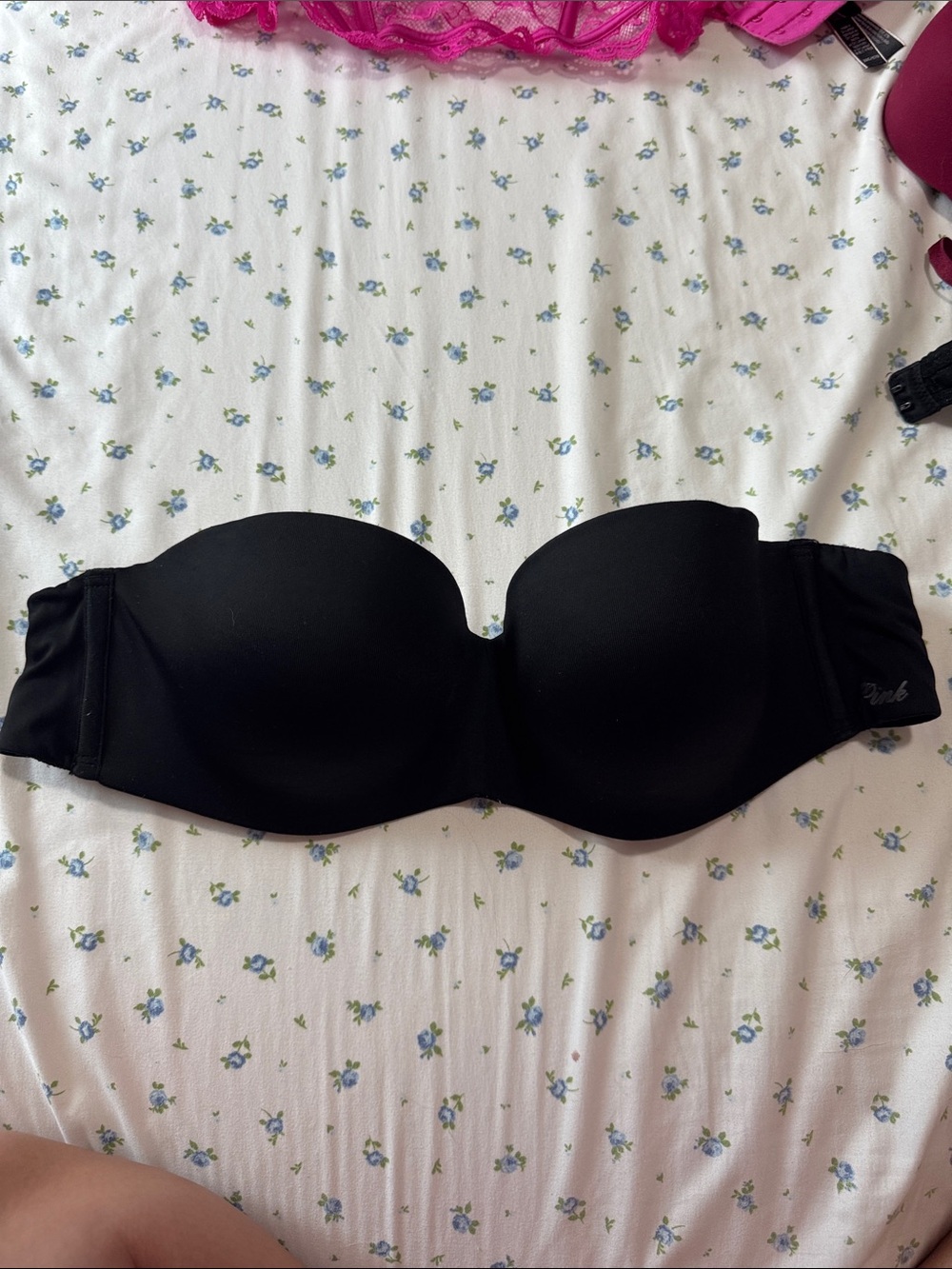 Strapless push up Molded T-Shirt Bra - Black